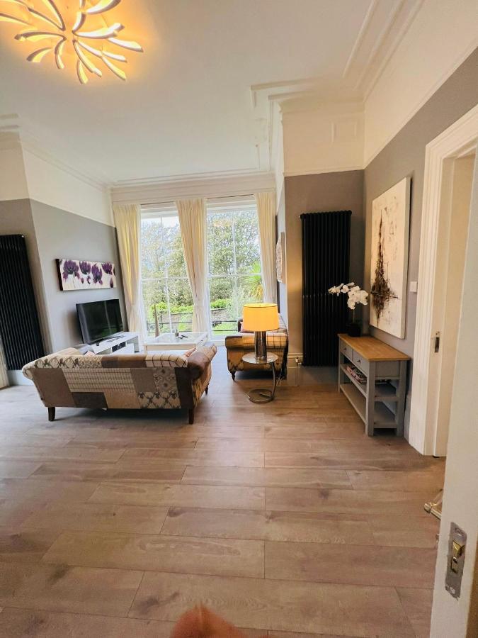 Luxury Garden Apartment Under The Castle, Дувр Екстер'єр фото