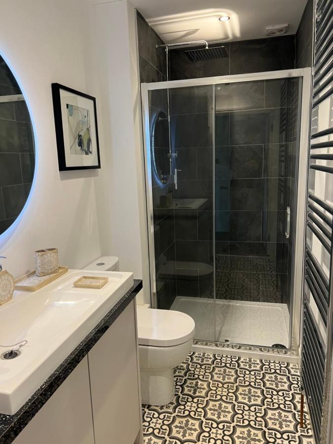 Luxury Garden Apartment Under The Castle, Дувр Екстер'єр фото